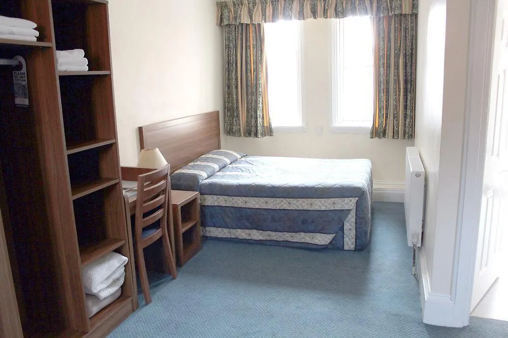 Discovery Inn - Leeds Hotell